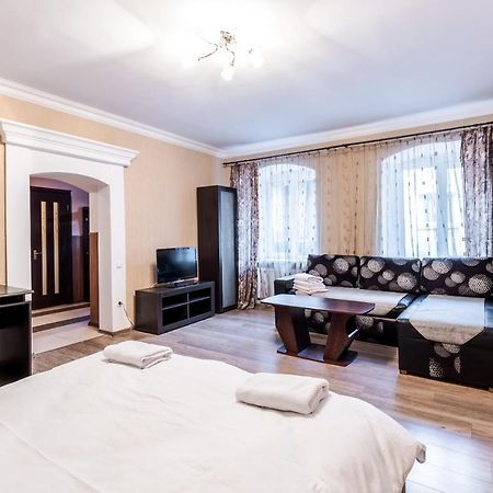 New Ruska Apartment Lviv Bagian luar foto