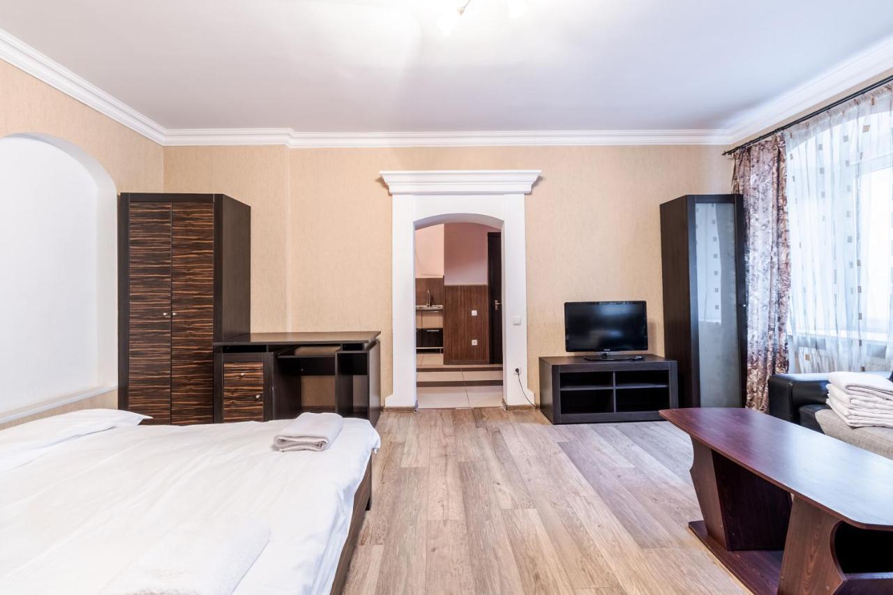 New Ruska Apartment Lviv Bagian luar foto